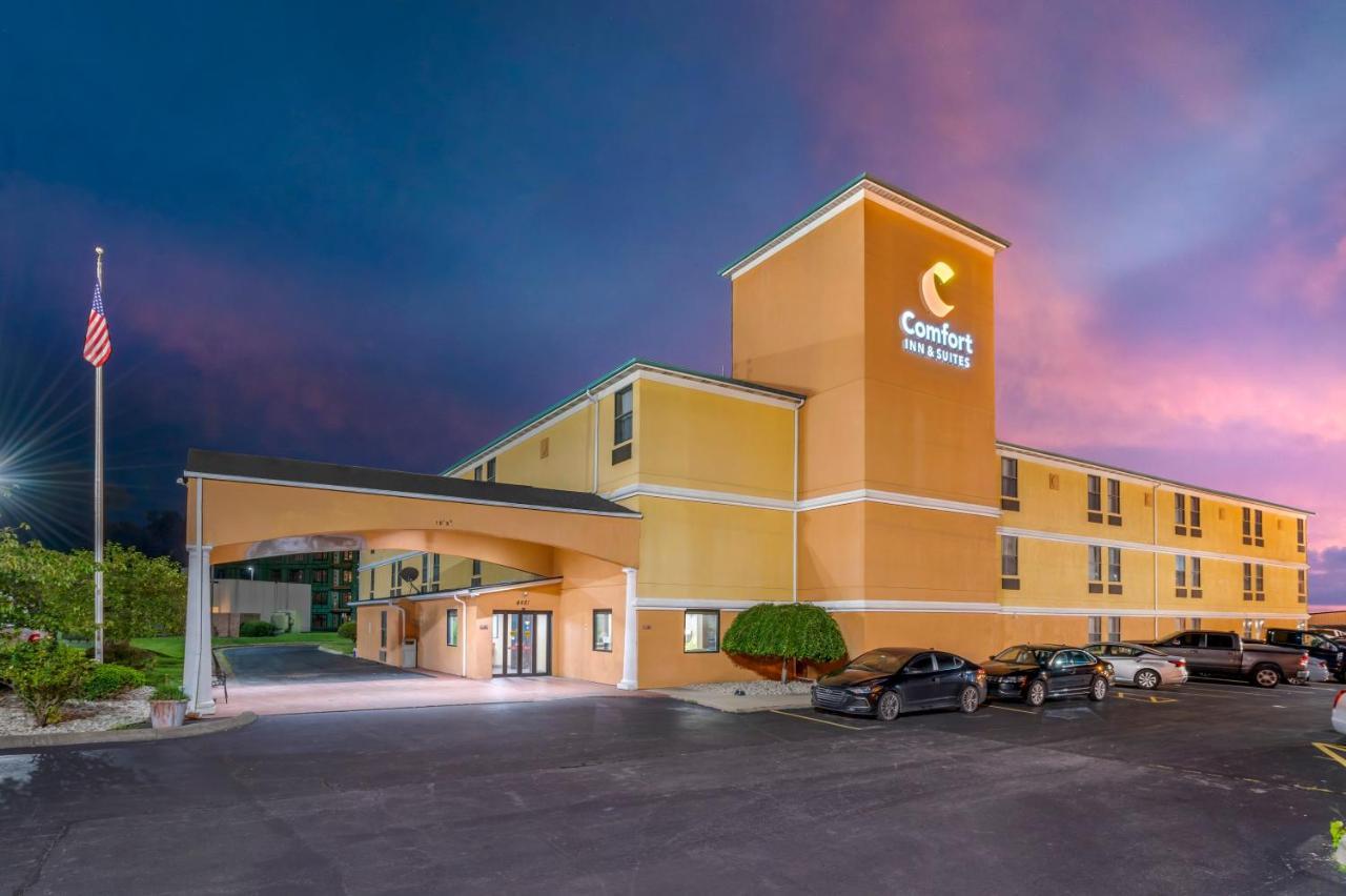 Comfort Inn & Suites Cincinnati Eastgate מראה חיצוני תמונה